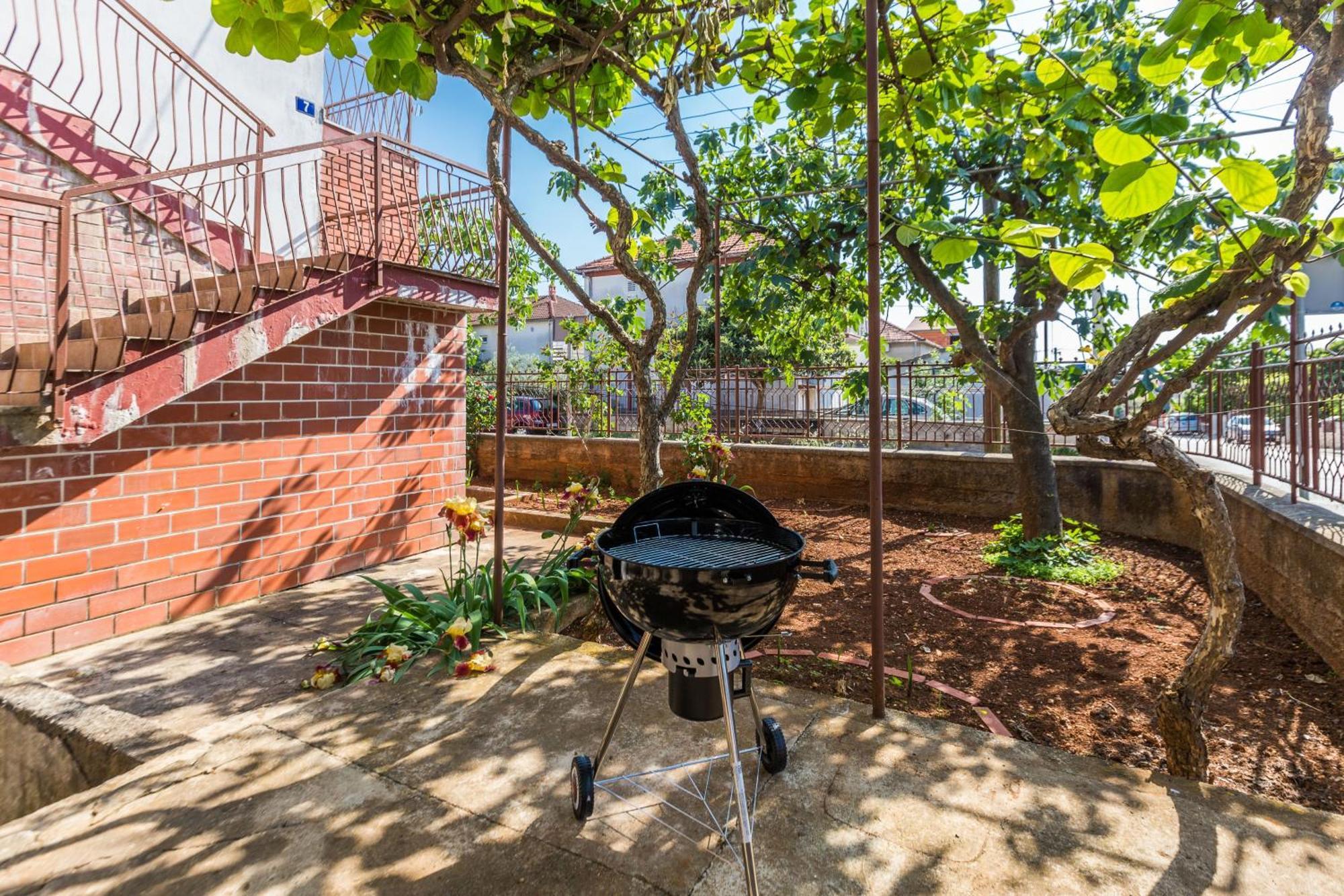 Nikola Apartments Free Parking Bbq 자다르 외부 사진